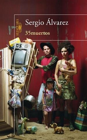 35 muertos | 9788420413358 | Sergio Álvarez | Librería Castillón - Comprar libros online Aragón, Barbastro