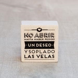 SELLO MEDIANO NO ABRIR HASTA HABER PEDIDO UN DESEO (madeera) | 8436547183067 | MR WONDERFUL | Librería Castillón - Comprar libros online Aragón, Barbastro