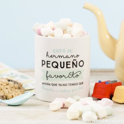 TAZA ERES MI HERMANO PEQUEÑO FAVORITO | 8436547188581 | MR WONDERFUL | Librería Castillón - Comprar libros online Aragón, Barbastro