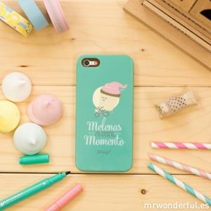 Carcasa para iPhone 5/5S - Melenas al viento y a vivir el momento - MR WONDERFUL | 8436557680105 | MR WONDERFUL | Librería Castillón - Comprar libros online Aragón, Barbastro