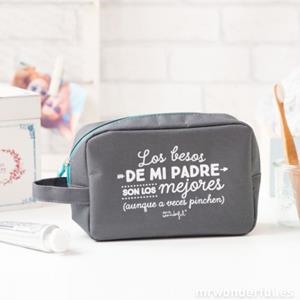 NECESER LOS BESOS DE MI PADRE SON LOS MEJORES | 8435460703086 | MR WONDERFUL | Librería Castillón - Comprar libros online Aragón, Barbastro