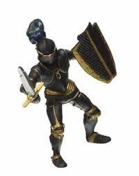 FIGURA PAPO CABALLERO NEGRO CON ARMADURA | 3465000392758 | Librería Castillón - Comprar libros online Aragón, Barbastro