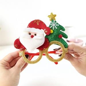 TAZA CON FORMA PAPA NOEL 350ML + GAFAS NAVIDAD SANTA | 8435458185030 | LOVELY STORY | Librería Castillón - Comprar libros online Aragón, Barbastro